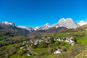 MOUNTAIN PYRENEES LESCUN VILLAGE SUPERB GÎTE 4 / 11pers. - Image 5