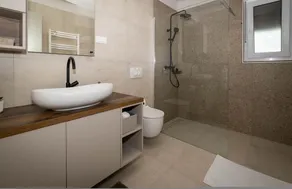 Holiday House Jewel With Private Pool - Image 3