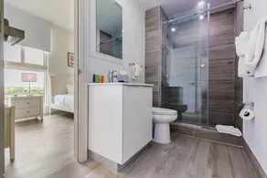 White Modern Getaway - Oceanfront Apt. Blue-331 - Image 2