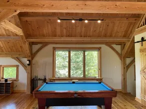 Post and Beam Carriage House in the heart of Mad River Valley - Image 3