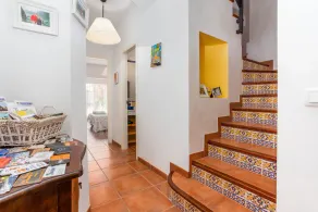 Holiday home with private garden 5 minutes from puerto bañus and the beach - Image 2