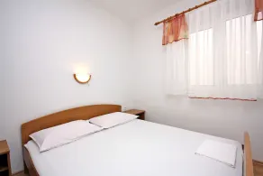 Two bedroom apartment with terrace and sea view Kampor, Rab (A-5059-a) - Image 3