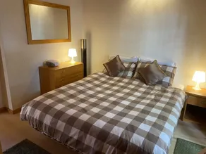 Charmant loft, à 40m de l’arrêt de bus, WiFi gratuit, vue imprenable - Image 4