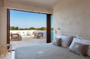 VILLA LORZATA - Luxury Rental with pool & seaview in Puglia - Image 5