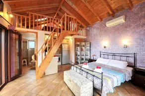 Appartement « Villa Casa Bianca Purple » avec vue mer, piscine partagée & Wi-Fi - Image 5