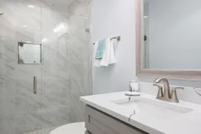 Casa Palma! Beautiful waterfront home with heated pool & dock! - Image 3