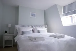 Large, 7 bed, Spacious, Regency Townhouse in Central Brighton by MyHolidayLet - Image 4