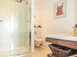 8 CRIBBAR, pet friendly, country holiday cottage in Newquay - Image 2