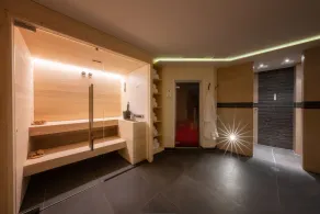 Hotel Monte44 - Image 2