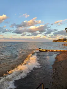 LakePointe Shores #3 ~ 200 Feet Of Private Beach! - Image 4