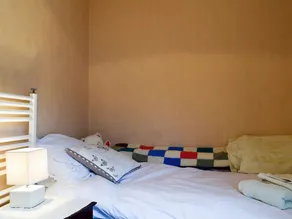 2 bedroom accommodation in Welton - Image 5