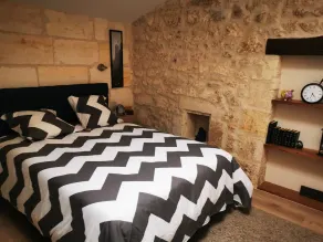 LARGE COZY STUDIO LIBOURNE CENTER - Image 4