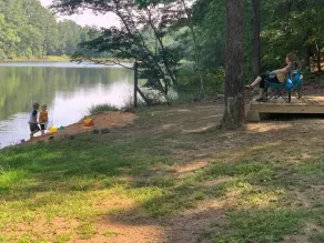 Rustic Peaceful Fishing Cabin  Near University of Alabama Tannehill Mercedes - Image 2