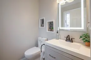 Last minute booking!Luxury apartmentWithporch close to Salisbury beach. Sleep 6. - Image 3