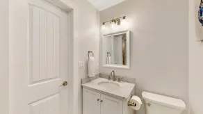 6 Bedroom Oceanfront House in N. Bethany Beach. Renovated in 2024. Watch video! - Image 4
