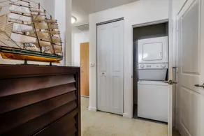 Luxury Condo Located Near Restaurants, Theaters & Beaches. - Image 2