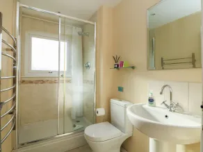 KERNYK, character holiday cottage, with a garden in Perranuthnoe - Image 2