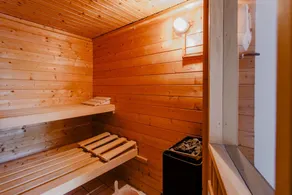 Casa adatta alle famiglie con giardino, sauna e barbecue - Image 3