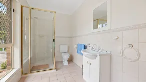 Gareth House - Image 4