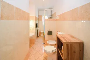 Holiday apartment near the sea with air conditioning - Image 3