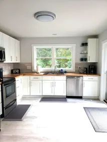 18-Acre Waterfront Sanctuary: Peace & Privacy - Image 3