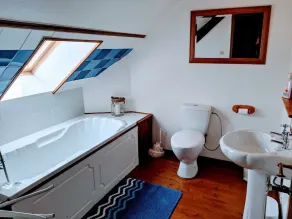 Wonderful tidligere cider trykke sommerhus med udendørs pool og græs tennisbane - Image 4