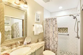 Family Friendly Condo at Oceanfront Complex with Pool - Image 2