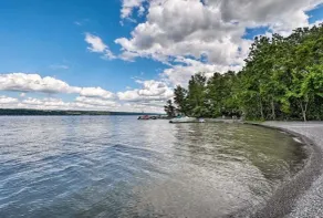 Sweetgrass Cottage, Ovid: Walk to Sheldrake Point Winery, Beach and Boat Launch - Image 3