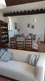 2 gîtes, piscine privée, grand espace extérieur pouvant accueillir 15 personnes. - Image 4