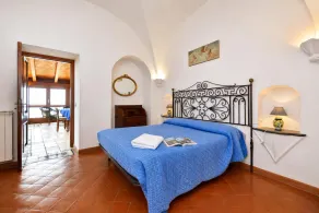 Casa Lella - Happy Rentals - Image 5