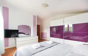 Lovely home in Duge Njive - Image 5