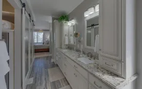 Private House Retreat on Beautiful Lake Hartwell with Private Pool - Image 4