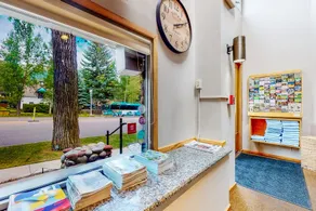 Aspen Mountain Lodge - Image 2