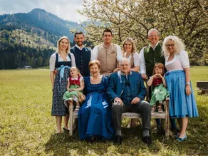 FEICHTENSTEIN with gourmet half board - DAS Hintersee - Image 2