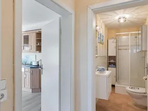 Elegant apartment with garden in Gingst - Image 2