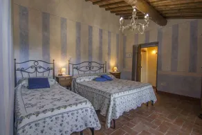 Villa i Montevarchi med 5 sovrum som kan rymma 12 - Image 4