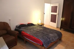 Grand Appartement à 800 m de la Cascade de la vis - Image 5