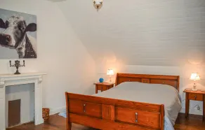 2 bedroom gorgeous home in Quemper Guezennec - Image 4