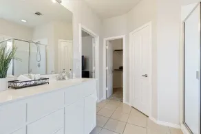 TCH - Spacious 4bd/2ba in Fort Worth w/ Workspace - Image 3