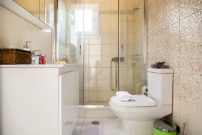 Family Friendly Villa Manos with Private Pool and BBQ - Image 4