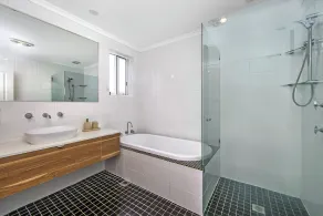 Shelly Beach Serenity - Image 3