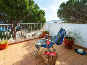 Gemütliche Wohnung für 5 Leute mit TV und Terrasse - Image 5