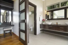 Tropical Modern Masterpiece: 3br/3.5b Infinity pool w/ World Class Ocean Views. - Image 2