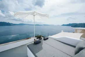 Standard Cave Villa with Outdoor Hot Tub - Image 5
