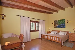 Carbonell - Image 4