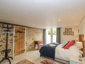 The Old Swill House - Image 5