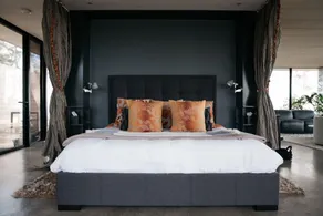 Rocky Hills Retreat - Tasmanian Off-Grid Luxury - Image 4