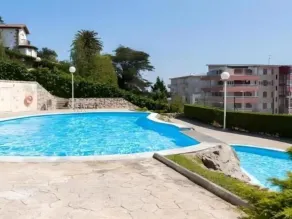 Suances con garaje privado, piscina , pie de playa - Image 5