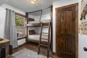 Unique,modern, secluded cabin on 95 river front acres-utv-kayaks-trails-hot tub - Image 4
