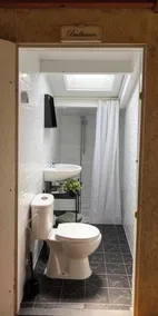 Beautiful chalet at the 5-star Krieghuusbelten vacation park in Overijssel - Image 2